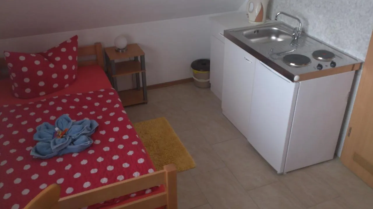 Pension Assmann Langenbruck 2*,